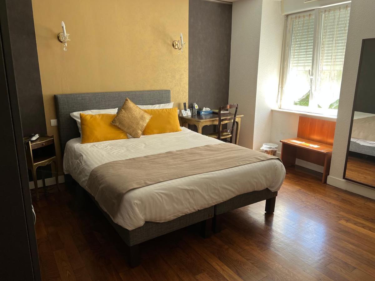 Logis Hotel-Restaurant Les Voyageurs La Coquille Ngoại thất bức ảnh