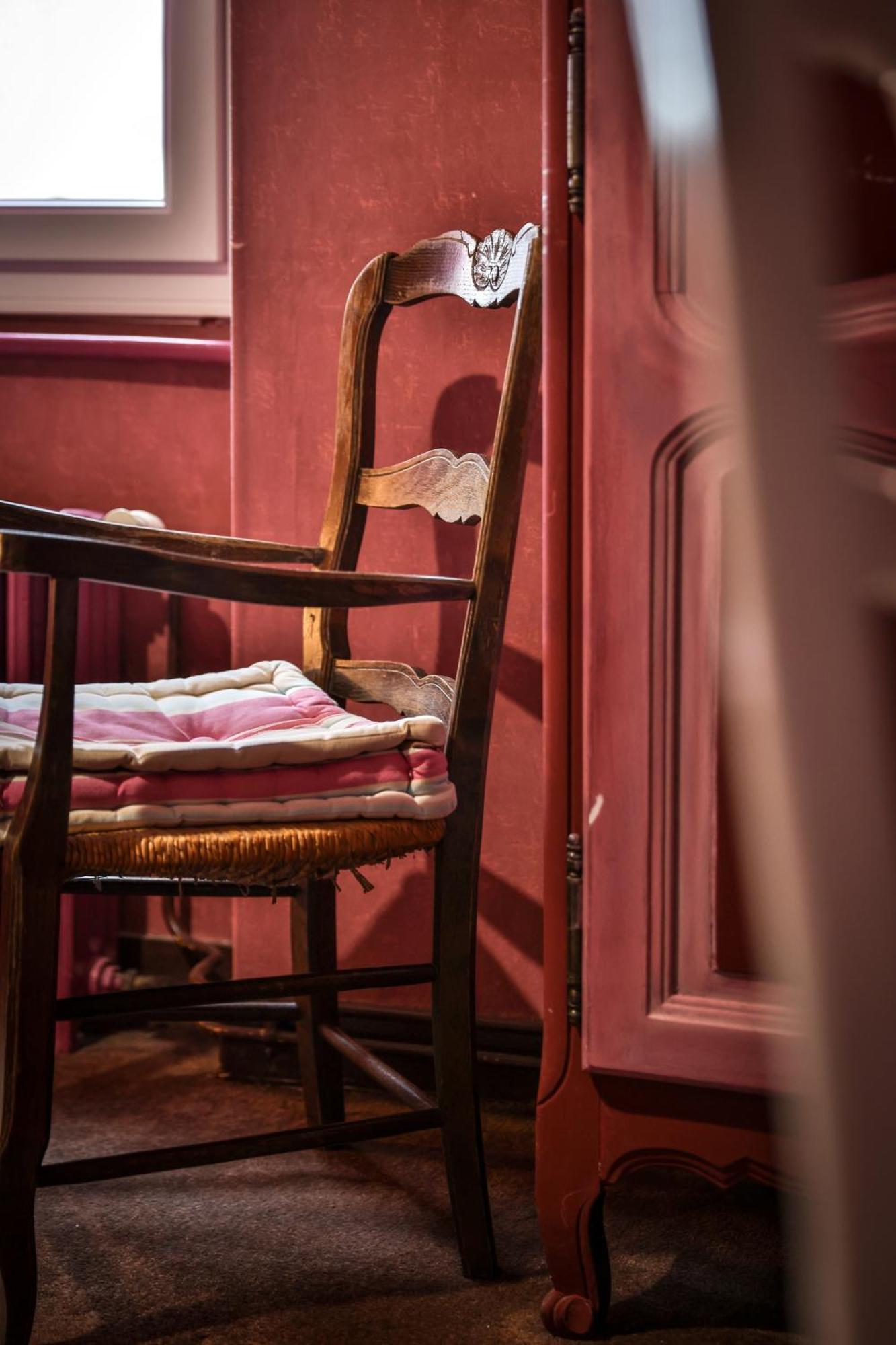 Logis Hotel-Restaurant Les Voyageurs La Coquille Ngoại thất bức ảnh