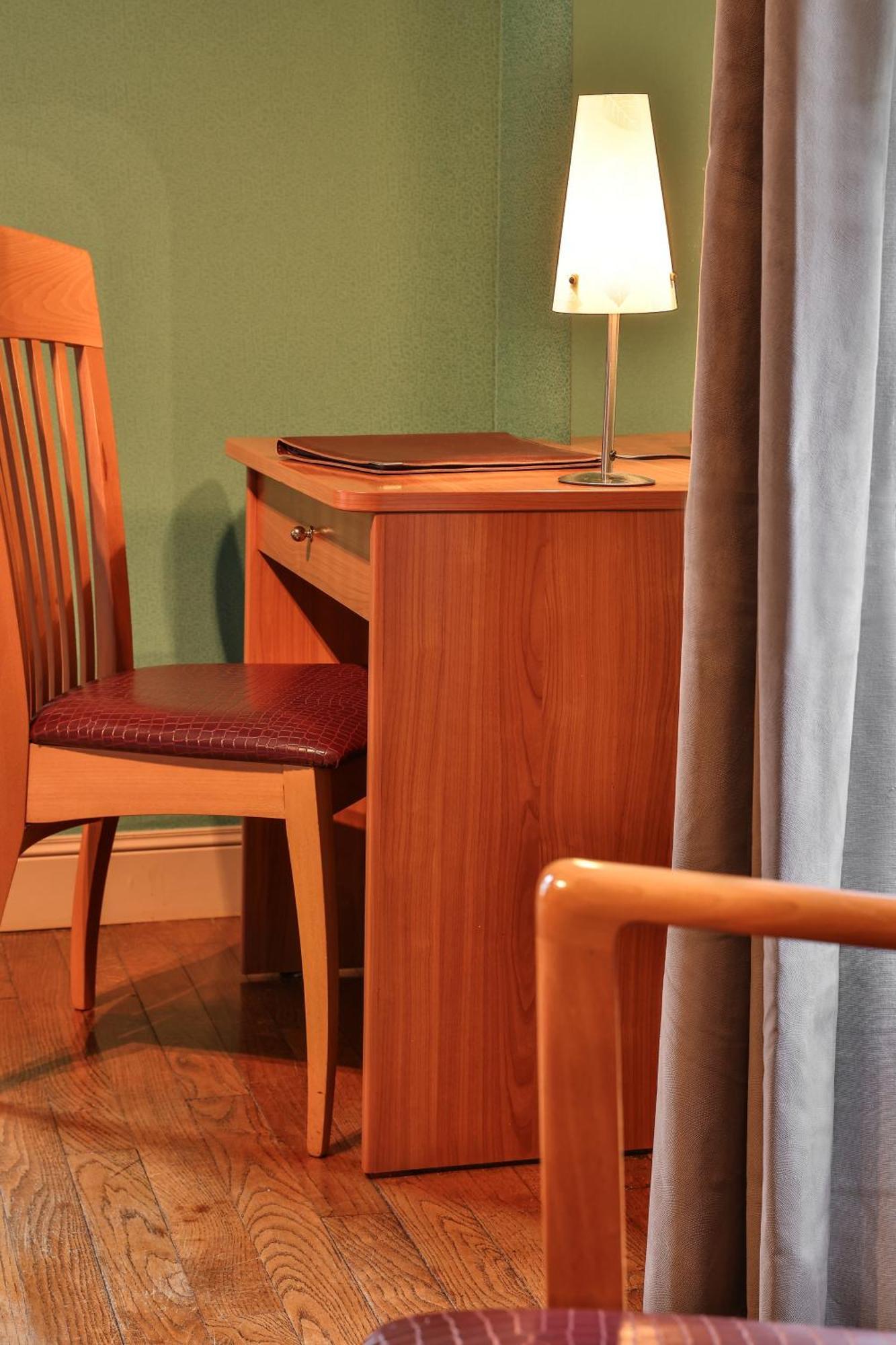 Logis Hotel-Restaurant Les Voyageurs La Coquille Ngoại thất bức ảnh